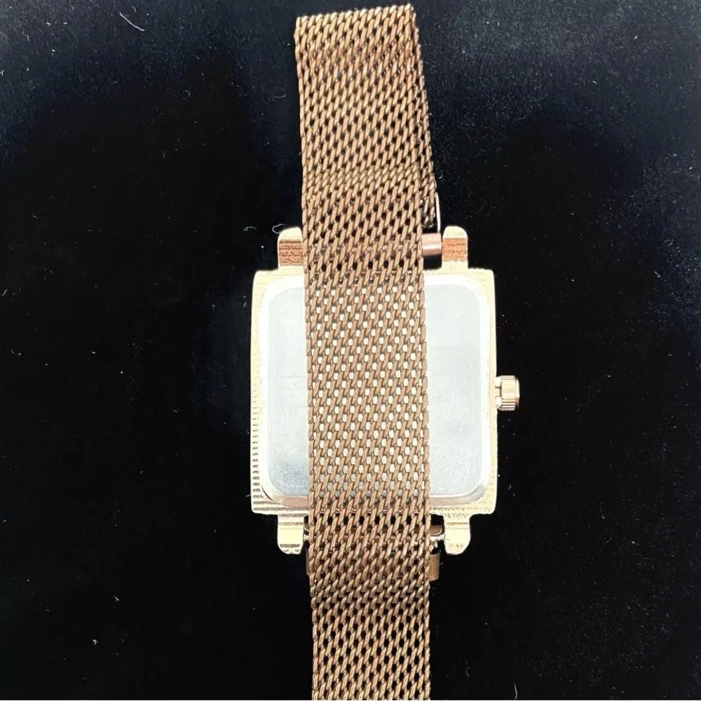 Women’s Bronze Metal Band Costume Jewelry Stainless Steal Quartz Watch